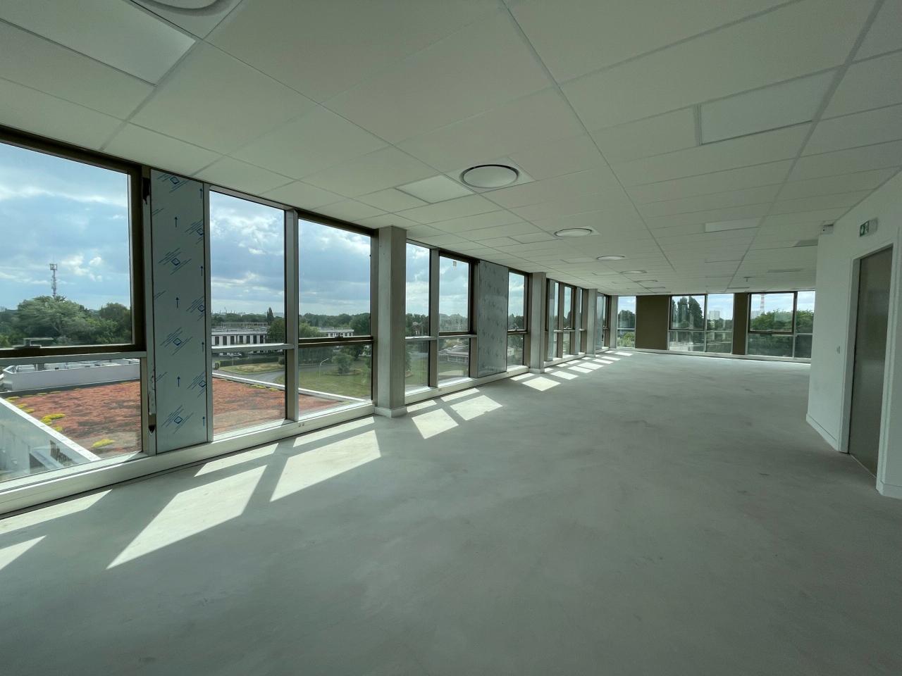 Bureau Villeneuve-d'Ascq 2817m² Vente bureau Villeneuve-d'Ascq Nord OVBUR2119006 4